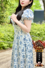 高野まい