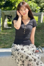 岸本すず