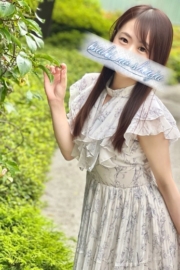 中条もえか