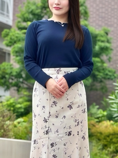 秋山くみ